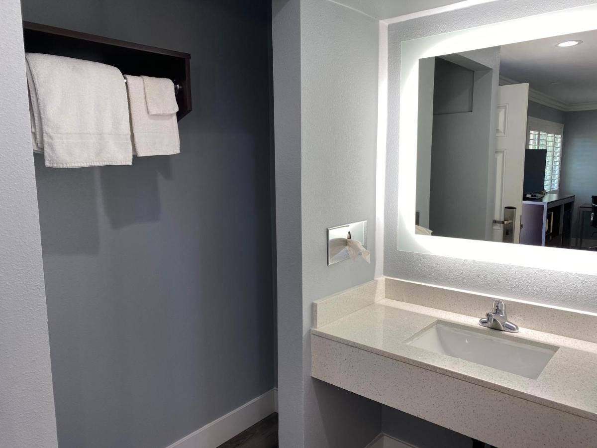 Regency Motel Brea Luaran gambar